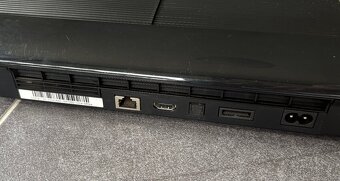 Playstation 3 Superslim (500 GB) + Dualshock 3, hry - 5