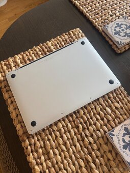 MacBook Pro - 5