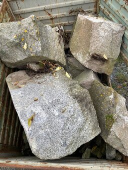 KAMENY NA ZAHRADU VELMI LEVNĚ - 5