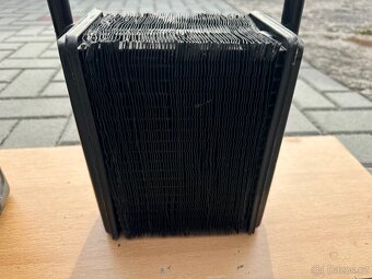 Volha Gaz 24, nový originální chladič topení - 5