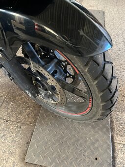 Suzuki WVB1 V-STROM 650 - 5