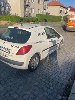 Peugeot 207 - 5