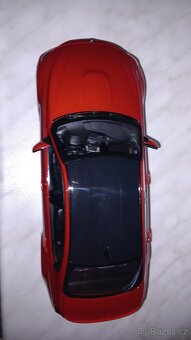1:18 bmw M3 - 5