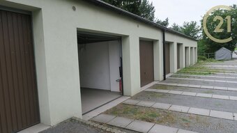 Garáž ve Svitavách, řadová, zděná, ihned k dispozici - 5