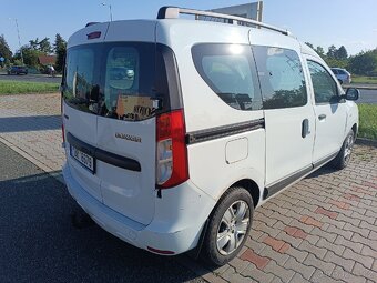 DACIA DOKKER 1.2 Tce spaluje olej kouří - 5