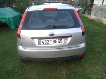 Ford Fiesta - 5