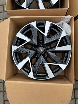 ORIGINÁL Alu CUPRA FORMENTOR R19, 5x112 - ZÁNOVNÍ - 5