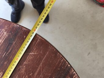 Jídelní stůl dřevěný ovál - 5