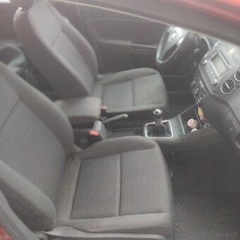 Prodám golf MK5 plus 1.9 tdi - 5