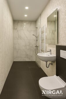 Pronájem prostorného bytu 2+kk (80 m²) - 5