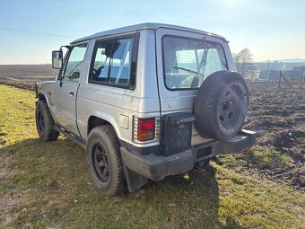 Mitsubishi Pajero - 5