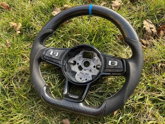 VOLANT RLINE GTD GTI KOZENY / KARBON / BIELE ŠITIE modrý LEM - 5