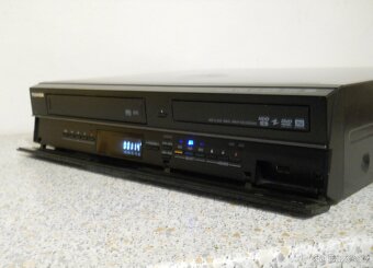 ⚠️DVD-HDD-VHS rekordér TOSHIBA RD-XV50 - 5