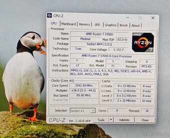 Ryzen 7 3700X + B550M + 16GB DDR4 - 5