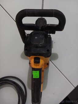Pila Alligator DeWALT DWE398 - 5