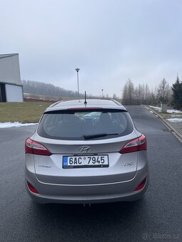 Hyundai i30 1.6 CRDi - 5
