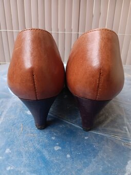 Kožené lodičky vel. 38 - 5