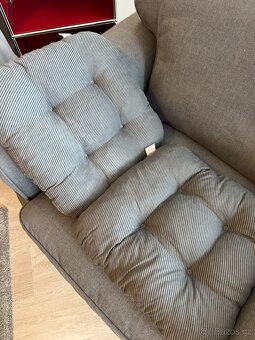 Zahradní stůl, 3 židle, 4 ks sedák na židli - 5