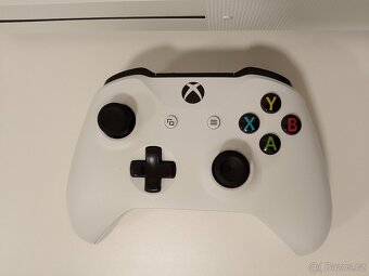 XBOX One S 1T  jako nový - 5