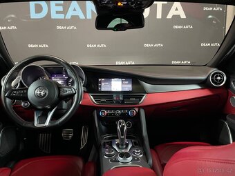 Alfa Romeo Giulia 12.2020 2.0 280k Veloce ČR DPH - 5