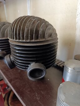 Díly,motor a motorka Jawa - 5