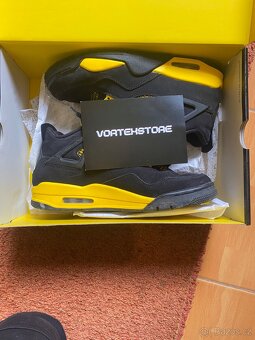 Air Jordan 4 Yellow Thunder - 5