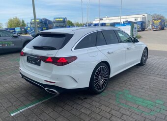 Mercedes-Benz E 300 T AMG Line Advanced Hybrid - 5