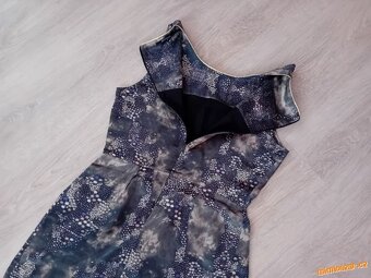 LETNÍ DÁMSKÉ ŠATIČKY - vel.S/M / zn.Kookai - 5