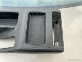 BMW E34 kožený tunel kolem ruční brzdy - 5