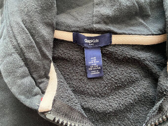 Dětská mikina GAP černá, na zip, s kapucí, vel 8-9 let. - 5