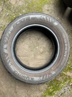 Pneu 205/60/16 - 5