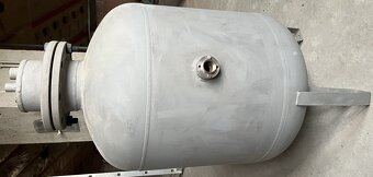 Nádrž, bečka, sud, expanz - 5