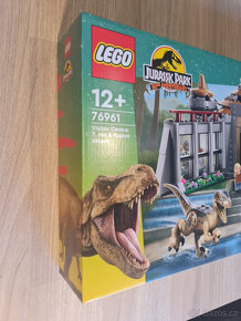 LEGO® Jurassic World™ 76961 Návštěvnické centrum/balíkovna30 - 5