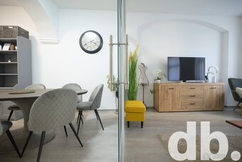 Prodej byty 3+1, 71 m2 - Karlovy Vary, ev.č. 01585 - 5