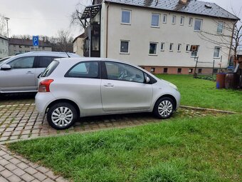 Yaris 1.0l - 5