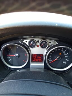 Ford focus mk2 1.8 tdci 85kw 2008 - 5