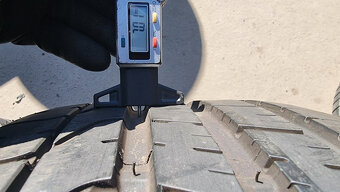 Letní pneu 275/35/19 Pirelli Run Flat - 5