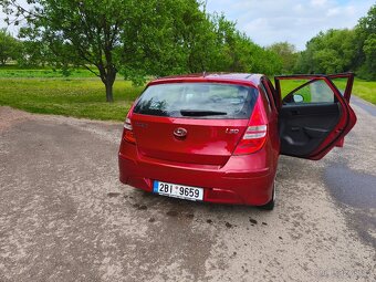 Hyundai i30 benzín - 5