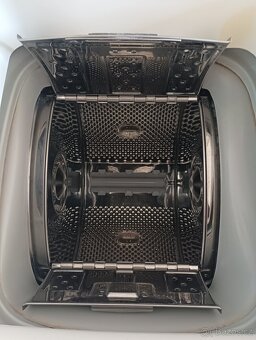 Vrchem Plněna Pračka Whirlpool 5 KG Třída A+A - 5