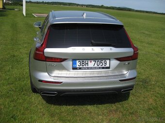 Volvo V60 Cross Country B4 - 5