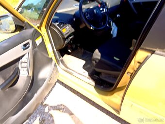 Citroen C4 Picasso 1.6i 16V 88 kW rv 2009 - 5