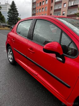 Peugeot 207 - r.v.2010 - 5
