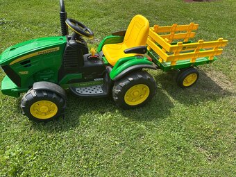 Dětský traktůrek John Deere Peg Perego - 5