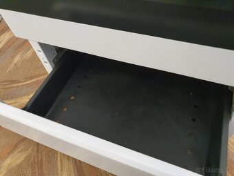 sporák třídy A Amica sklokeramika  PĚKNÝ - 5