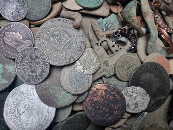 Staré mince a drobné artefakty - 5