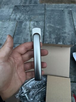 Okenní klika Maco Harmony - titan - nové 18 ks - 5