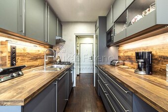 Prodej mezonetového bytu, dispozice 3+1/2xL, 74 m2, ul. Plze - 5