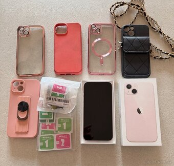 Apple iPhone 13 256gb PINK - 5