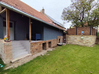 Pronájem bytu STUDIO 1+KK 67m2 + Zahrada,na ul. Roudnická 35 - 5