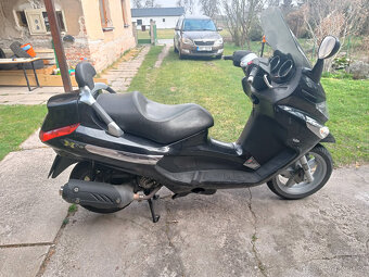 skútr Piaggio x-evo 125 - 5